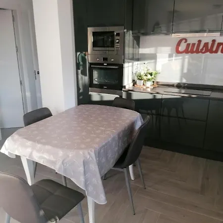 Moderne Pour 6 Adultes Apartmán Benalmádena